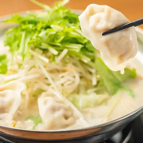 软糯Q弹的口感，让人欲罢不能！美味爆棚的饺子火锅♪