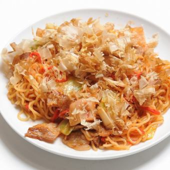 Stir-fried gizzards and vegetables with garlic / Stir-fried vegetables with garlic / fried noodles