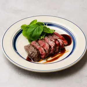 红酒酱烤国产牛肉