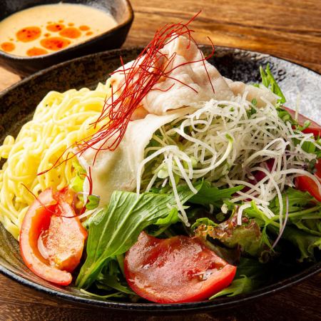 北海道特產豬肉涮拉麵沙拉