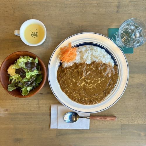 ビブロスカレー