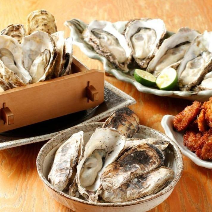 We offer seasonal oysters from all over the country ☆ An oyster specialty restaurant with an oyster master ♪