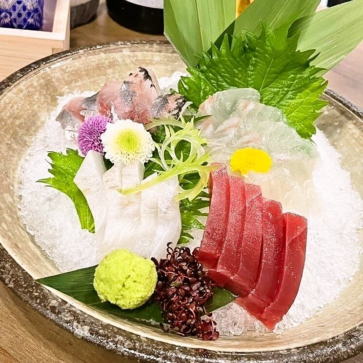 自慢のお刺身はお楽しみ♪その日の最高のものをお出ししています