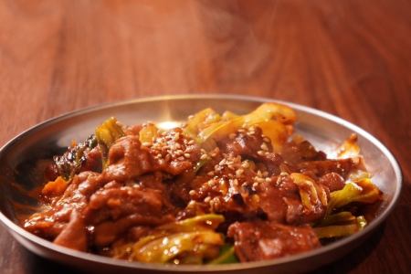 Hormone stir-fried with delicious miso sauce