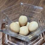 うずら卵の醤油漬け