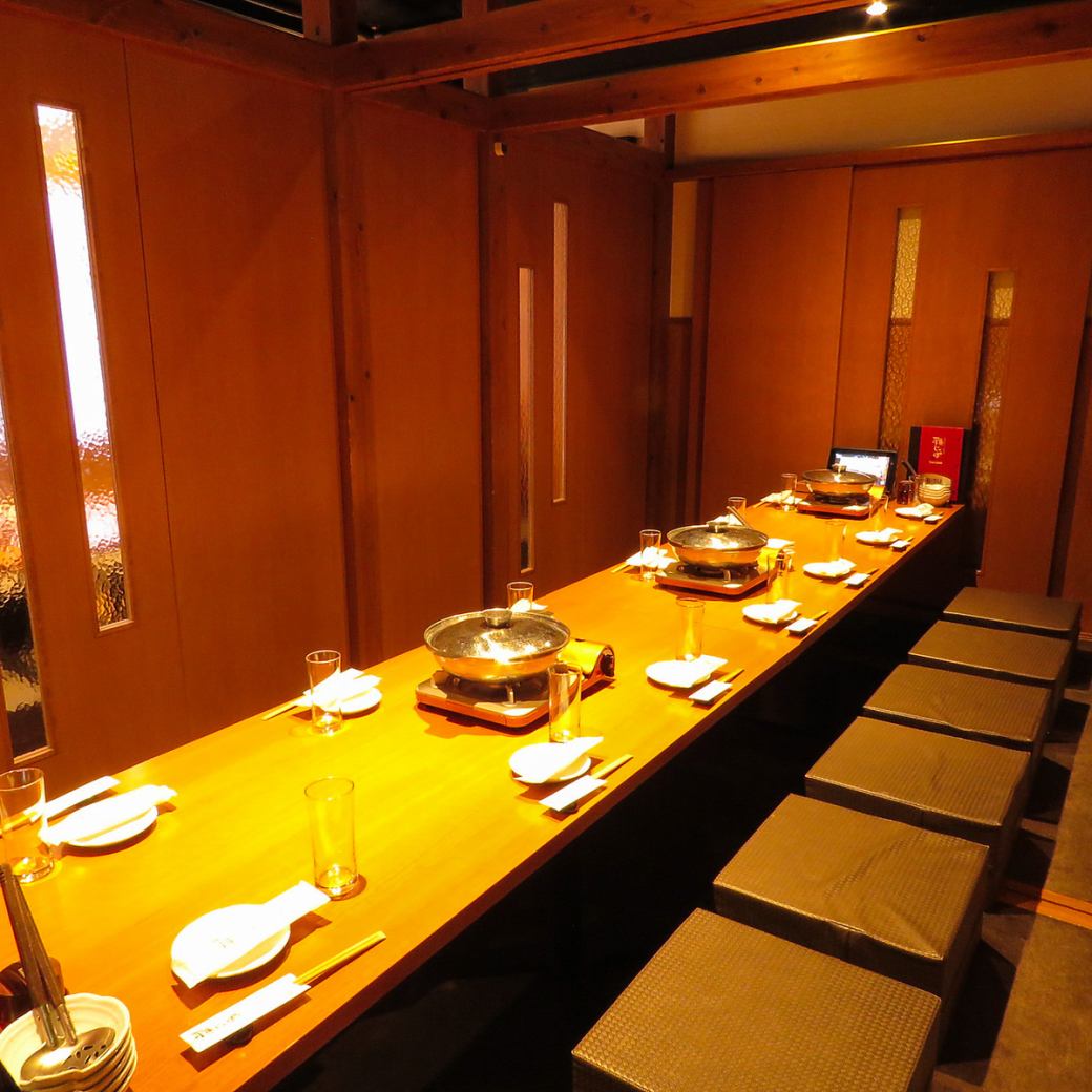 Those who want to enjoy in a private room according to the number of people! There is a private room for 5 to 20 people or more ♪