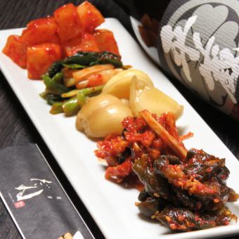 キムチ盛り合わせ