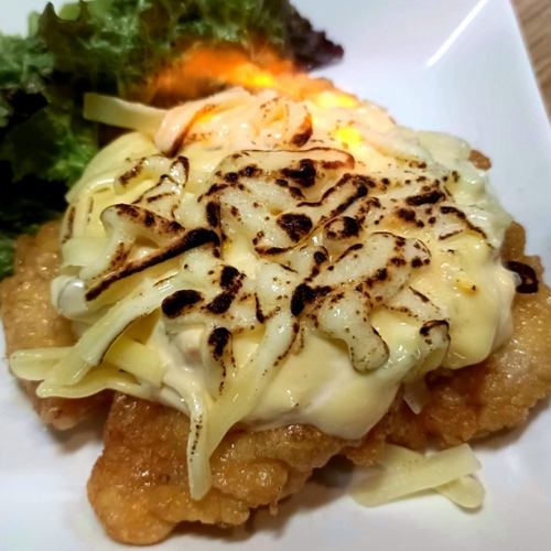特製タルタル＆炙りチーズのやわらか鶏チー南蛮