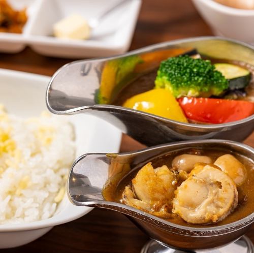 カレーといえば神田BASE