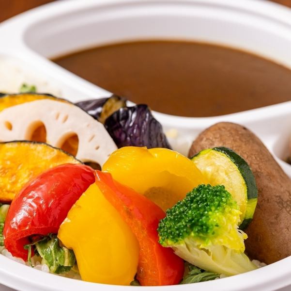 厳選カレーのサラダドリンクセット