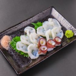 Assorted sashimi (1 portion)