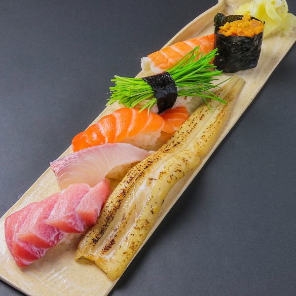 {We're particular about our ingredients!} We recommend the exquisite sushi made by the owner, a former sushi chef.