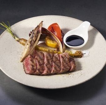 黒毛和牛サーロイン炭火焼き