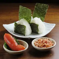 Rice ball (mentaiko/salmon)