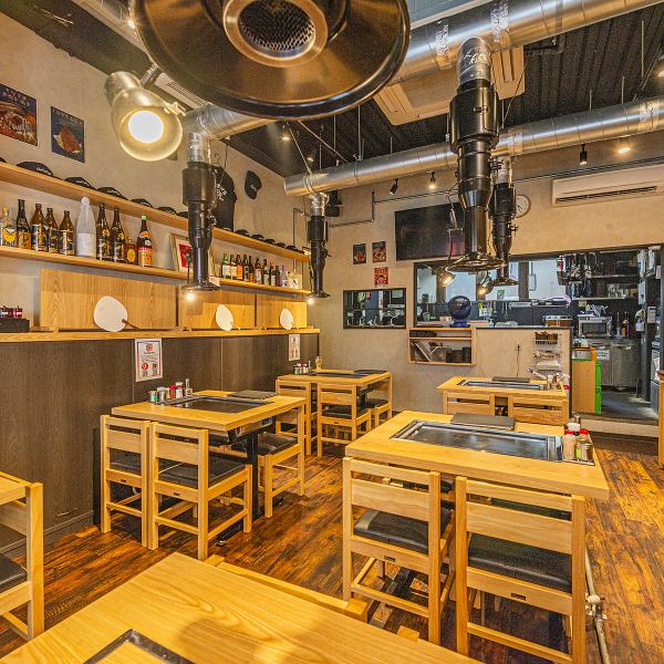 [Casual table seats ◎] Relaxed table seats can be used in various dining situations. It's a shop with a homely atmosphere that makes it easy to stop by anytime after shopping or before heading home★