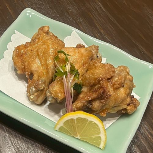 Fried chicken wings