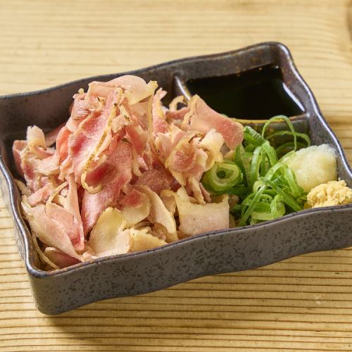 凍ってる鶏 マーちゃん鶏刺し