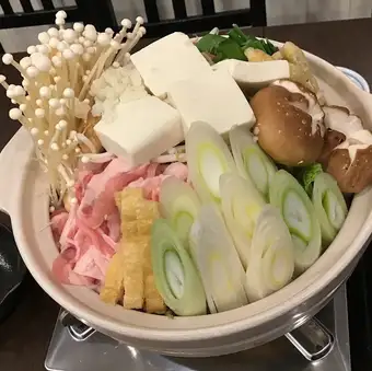 Popular Salt Chanko Nabe included! ★Casual Feast Course★ 2 hours of all-you-can-drink draft beer! 8 dishes total for 4,500 yen