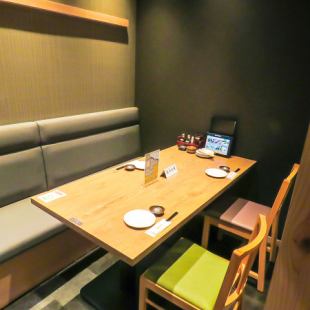 Private rooms can be used safely with children and on dates!