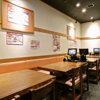 ちょっとした宴会にも◎飲み放題付きコース各種ご用意あり