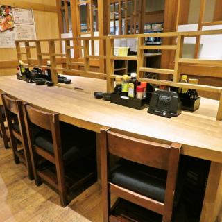 サク飲みなど気軽な乾杯にお勧めな席もご用意◎