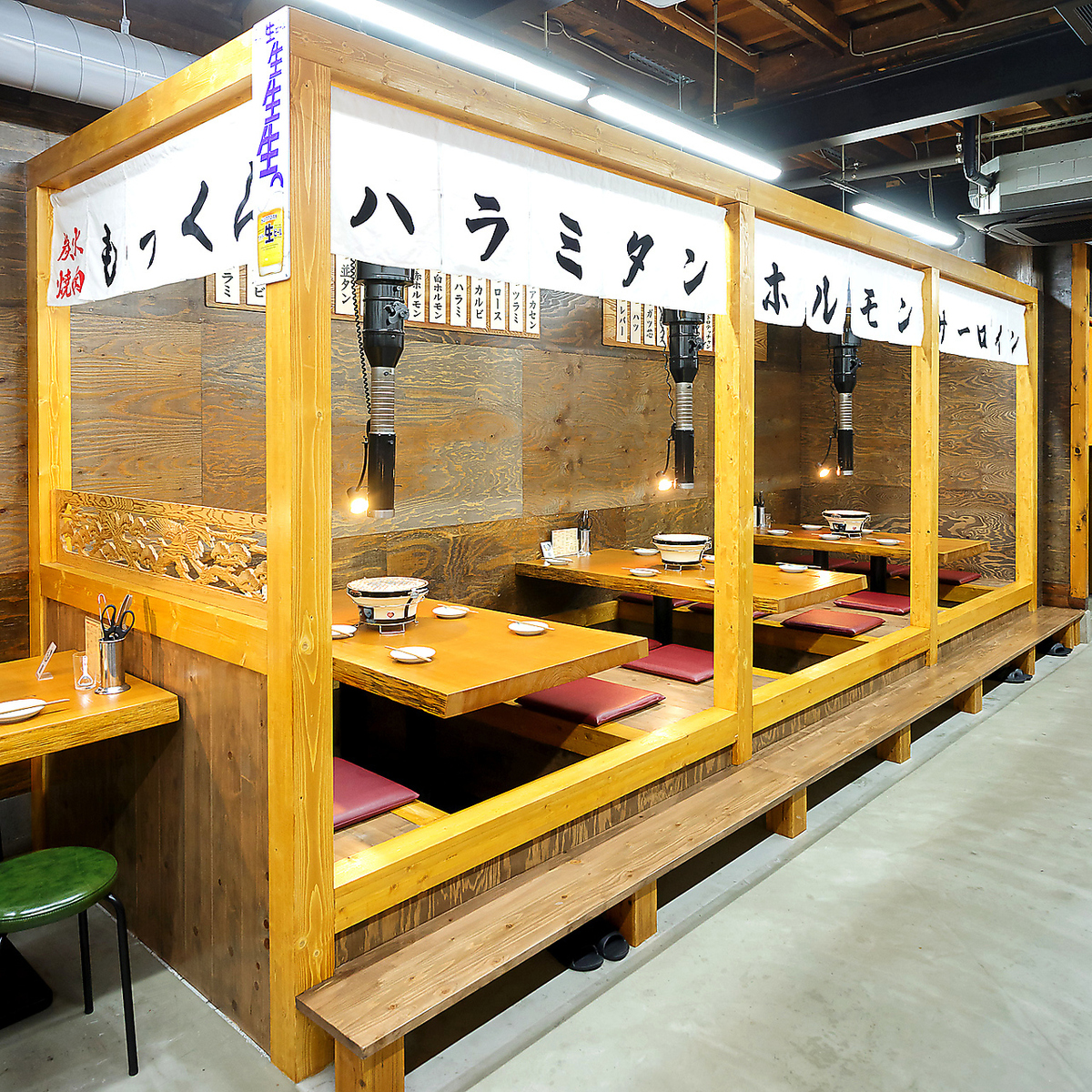 【新店開幕】我們提供廣受歡迎的牛舌、瘦肉、內臟等,價格實惠!