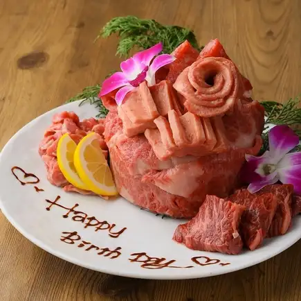 ☆記念日必見☆【特別な日に】豪華肉ケーキ4400円