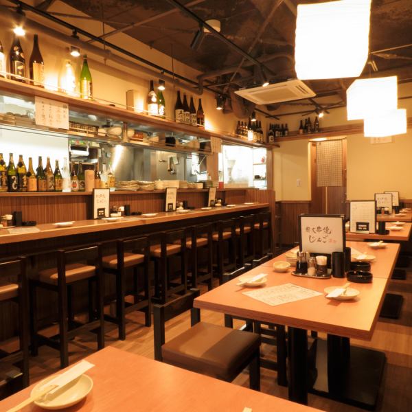 【Seats up to 35 people!】 Inside the shop is very calm atmosphere, you can spend comfortably! It is also ideal for various banquets such as company drinks and farewell reception ♪ Various types of dishes and drinks Satisfaction No doubt please use ☆ <Okachimachi / Ueno / Grilled chicken / meat / chicken / skewer / Izakaya / banquet / seafood / sake / beer / banquet / hot pot / entertainment>