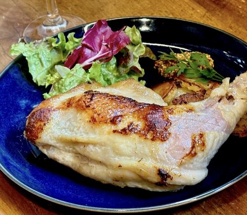 骨付き鶏もも肉のホロホロ焼き