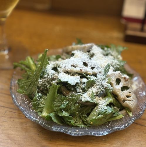 春菊と蓮根のサラダ