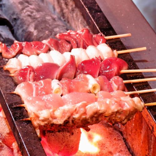 炭火焼きの香りが食欲を