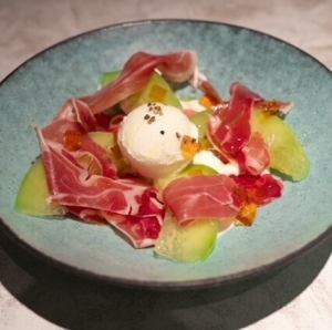 18 火腿蜜瓜蛋糕