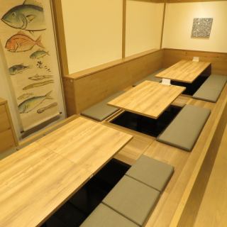 4名様までおくつろぎいただける座敷席◎ゆっくり語らいながら、美味しいご飯とお酒をお楽しみ下さい♪