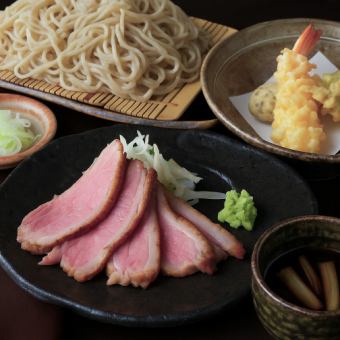 低溫烹調的南蠻鴨肉搭配天婦羅