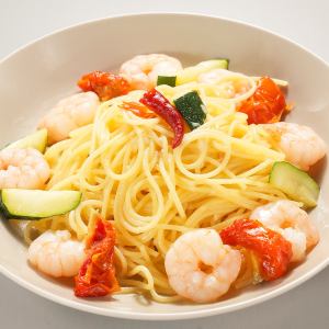 小エビのペペロンチーノ