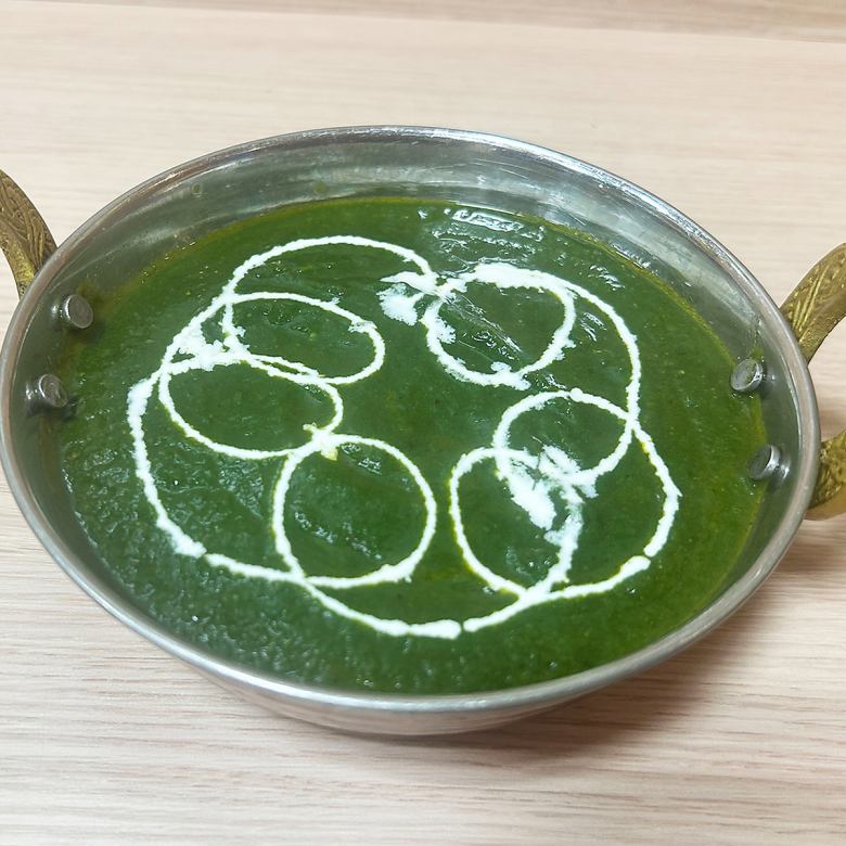 ほうれん草チキンカレー