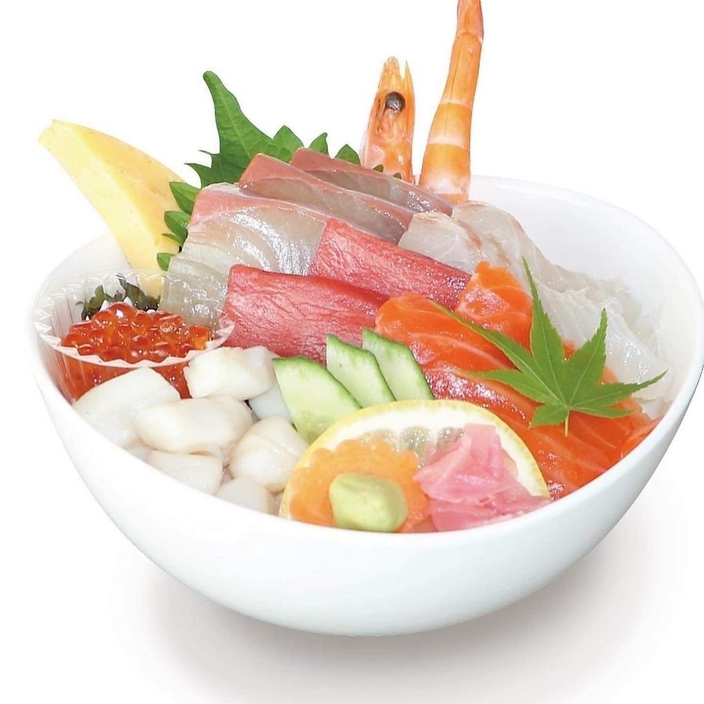 ランチの時間も自慢の海鮮をお楽しみください・・・！