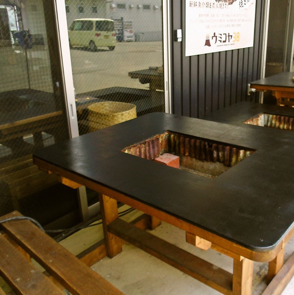 海風を感じられる開放的な景色良のテラス席ではペット同伴もOK♪