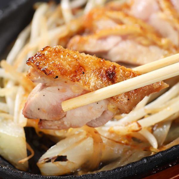 [Special chicken teppanyaki using exquisite local chicken] Enjoy the famous local chicken of Shinshu and Satsuma