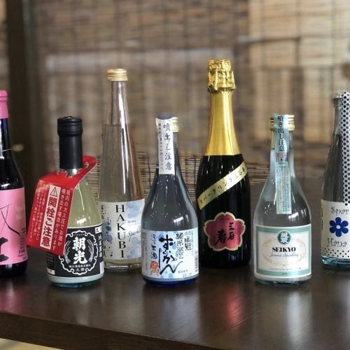 You can enjoy a wide variety of local sake