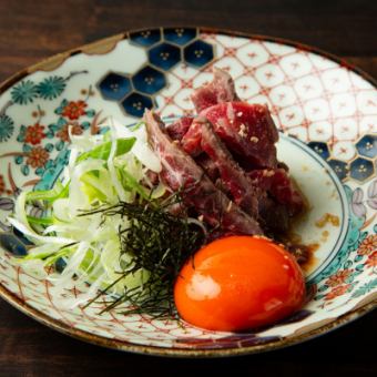 和牛赤身ユッケ