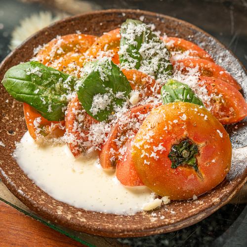 バジルとニンニクマヨで食べるトマトスライス