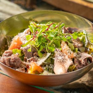 계절 야채 탄 샤브 샐러드