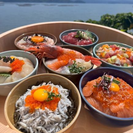 [For those who wish to eat seafood bowls in the restaurant] Seafood bowls from 1,637 yen (1,800 yen including tax)