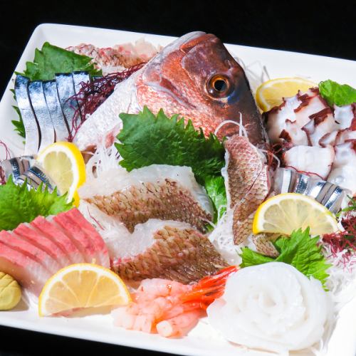 【120分飲放題付き】ズワイ蟹、刺身6品盛りや大海老マヨチリ等全10品2H飲放付10000円コース