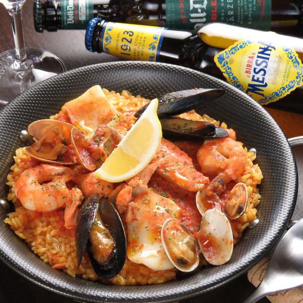 Available from 1,848 yen (tax included) for various types of paella☆
