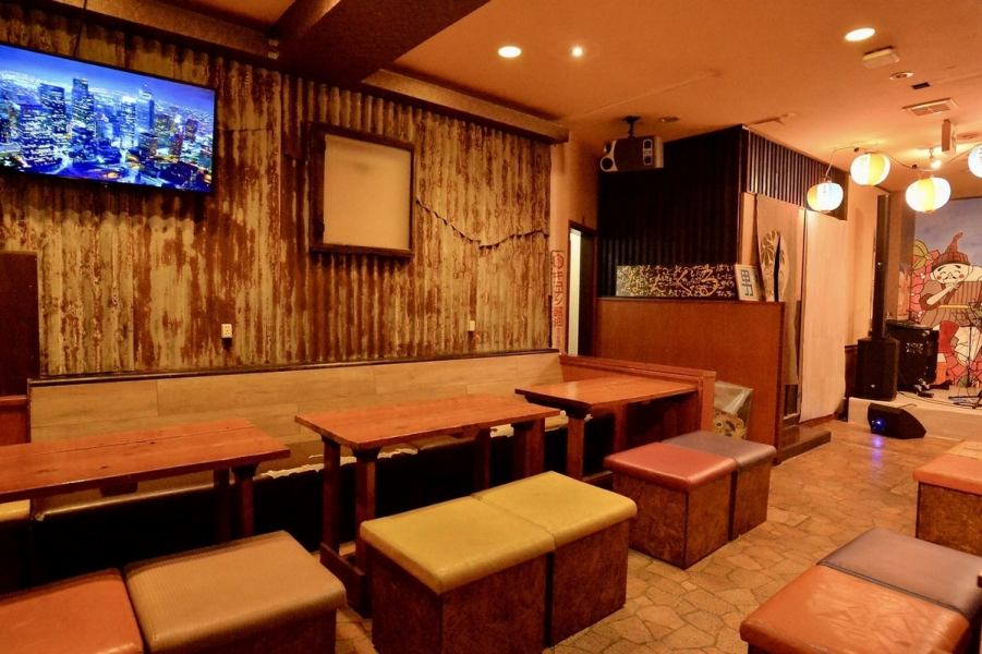 なんと朝5時まで営業しているアットホームなお店です◎カラオケやゲームも楽しめ、歌い放題で盛り上がること間違いなし♪自分たちだけの空間で思いっきり楽しめる雰囲気が漂う、リラックスできる場所です☆