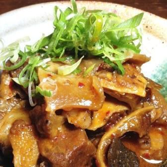 牛すじピリ辛煮