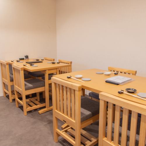 温もりのある雰囲気の店内