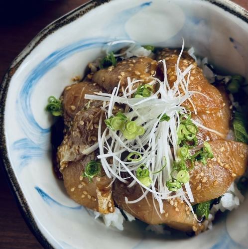ぶりの胡麻漬け丼